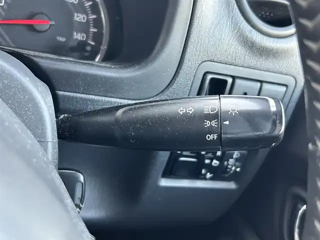 スズキ ジムニー ランドベンチャー 静岡県 2018(平30)年 4.8万km ブルーイッシュブラックパール3 ターボ車/５速ＭＴ/４ＷＤ/ストラーダナビ/ＣＤ再生/ワンセグＴＶ/シートヒーター/キーレス/車高調＆リフトアップ/社外マフラー/社外テールランプ/合皮シート/ＬＥＤヘッド/フォグライト/純正１６ＡＷ