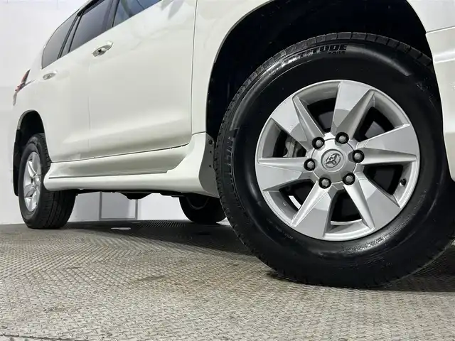 トヨタ ランドクルーザー プラド TX 大阪府 2022(令4)年 1.2万km ホワイトパールクリスタルシャイン サンルーフ モデリスタエアロ 社外ディスプレイオーディオ バックカメラ ETC 衝突軽減 レーダークルコン クリアランスソナー トヨタセーフティセンス ドラレコ ワンオーナー ４WD