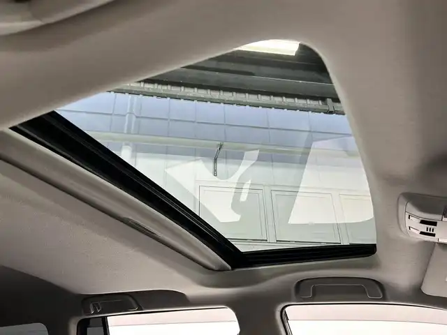 トヨタ ランドクルーザー プラド TX 大阪府 2022(令4)年 1.2万km ホワイトパールクリスタルシャイン サンルーフ モデリスタエアロ 社外ディスプレイオーディオ バックカメラ ETC 衝突軽減 レーダークルコン クリアランスソナー トヨタセーフティセンス ドラレコ ワンオーナー ４WD