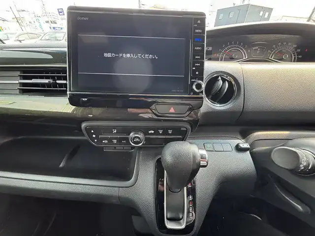 ホンダ Ｎ ＢＯＸ カスタム G L ターボ ホンダセンシング 福岡県 2018(平30)年 4.8万km プレミアムベルベットパープル・パール ワンオーナー/純正ナビ(Bluetooth/CD/DVD)/フルセグTV/両側パワースライドドア/バックカメラ/ビルトインETC/ドライブレコーダー/アダプティブクルーズコントロール/ソナーセンサー/ホンダセンシング/・衝突軽減ブレーキ/・前後誤発進抑制機能/・歩行者事故低減ステアリング/・先行車発進お知らせ機能/・車線維持支援システム/・オートハイビーム/・標識認識機能/ターボ/LEDヘッドランプ/本革巻きステアリング/パドルシフト/ブラック合皮/トリコットコンビシート/チップアップ機能/純正15インチアルミホイール/純正フロアマット/スマートキーシステム/プッシュエンジンスタート/禁煙車