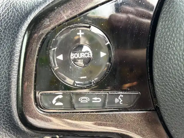 ホンダ Ｎ ＢＯＸ カスタム G L ターボ ホンダセンシング 福岡県 2018(平30)年 4.8万km プレミアムベルベットパープル・パール ワンオーナー/純正ナビ(Bluetooth/CD/DVD)/フルセグTV/両側パワースライドドア/バックカメラ/ビルトインETC/ドライブレコーダー/アダプティブクルーズコントロール/ソナーセンサー/ホンダセンシング/・衝突軽減ブレーキ/・前後誤発進抑制機能/・歩行者事故低減ステアリング/・先行車発進お知らせ機能/・車線維持支援システム/・オートハイビーム/・標識認識機能/ターボ/LEDヘッドランプ/本革巻きステアリング/パドルシフト/ブラック合皮/トリコットコンビシート/チップアップ機能/純正15インチアルミホイール/純正フロアマット/スマートキーシステム/プッシュエンジンスタート/禁煙車