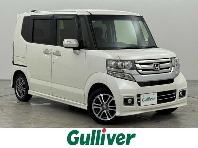 ホンダ Ｎ ＢＯＸ カスタム SSパッケージ 福岡県 2017(平29)年 3.6万km プレミアムホワイトパールⅡ 純正ＳＤナビ（フルセグＴＶ）　/バックカメラ　/ビルトインＥＴＣ　/横滑り防止装置　/両側電動スライドドア　/前席シートヒーター　/プッシュスタート　/オートライト　/電動格納式ドアミラー　/純正１４インチＡＷ