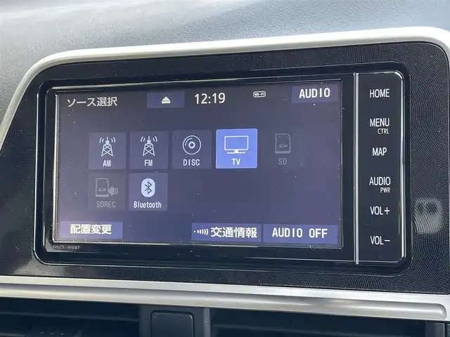 トヨタ シエンタ ハイブリッド ファンベースG 東京都 2022(令4)年 4万km ベージュマイカM/グレイッシュブラウンM 純正ナビ/パノラミックビューモニター/プリクラッシュセーフティシステム/レーンディパーチャー/オートマチックハイビーム/クルーズコントロール/両側パワースライドドア/ＥＴＣ/ドライブレコーダー
