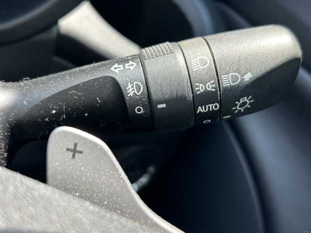 ダイハツ キャスト スポーツ SAⅢ 奈良県 2019(令1)年 1.6万km パールホワイトⅢ フルタイム４WD/ターボ/純正8インチナビ(フルセグTV/CD/DVD/AM・FM/BT/USB/HDMI)/アラウンドビューモニター/ETC/前方ドラレコ/シートヒーター(D/N席)/パドルシフト/本革巻きステアリング/デザインフィルムトップ/LEDヘッドライト/純正16インチアルミホイール/純正フロアマット