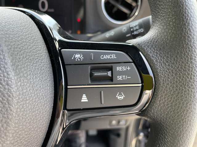 ホンダ Ｎ ＢＯＸ カスタム 石川県 2024(令6)年 0.2万km メテオロイドグレーメタリック 純正9型ナビ/フルセグTV/バックカメラ/LEDヘッドライト/ビルトインETC/ドライブレコーダー/シートヒーター/パワースライドドア/ホンダセンシング/レーダークルーズ/純正アルミホイール/レーンキープ/スマートキー/プッシュスタート/保証書