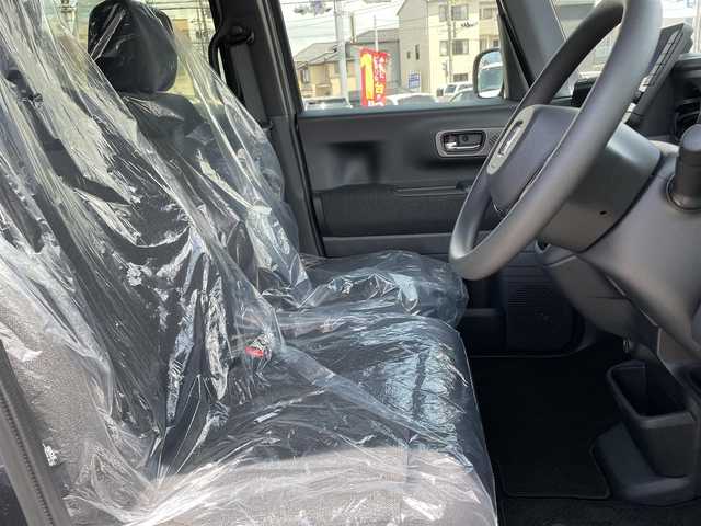 ホンダ Ｎ ＢＯＸ カスタム 石川県 2024(令6)年 0.2万km メテオロイドグレーメタリック 純正9型ナビ/フルセグTV/バックカメラ/LEDヘッドライト/ビルトインETC/ドライブレコーダー/シートヒーター/パワースライドドア/ホンダセンシング/レーダークルーズ/純正アルミホイール/レーンキープ/スマートキー/プッシュスタート/保証書