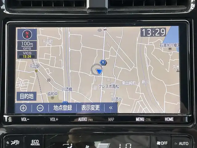 トヨタ プリウス A 香川県 2018(平30)年 3.4万km アティチュードブラックマイカ 登録時走行距離33145km/純正9型ＳＤナビ【NSZT-Y68T】/(フルセグTV/Bluetooth/DVD/MSV)/バックカメラ/純正ドライブレコーダー【DRT-H68A】/純正ビルトインETC/トヨタセーフティセンス/・プリクラッシュセーフティ/・アダプティブクルーズコントロール/・レーンディパーチャーアラート/・オートマチックハイビーム/・クリアランスソナー/ブラインドスポットモニター/ヘッドアップディスプレイ/パーキングアシスト/革巻きステアリング/ステアリングスイッチ/オートLEDヘッドライト/純正15インチアルミホイール/純正フロアマット/ドアバイザー/トノカバー/オート開閉機能付電動格納ミラー/スマートキー/スペアキー
