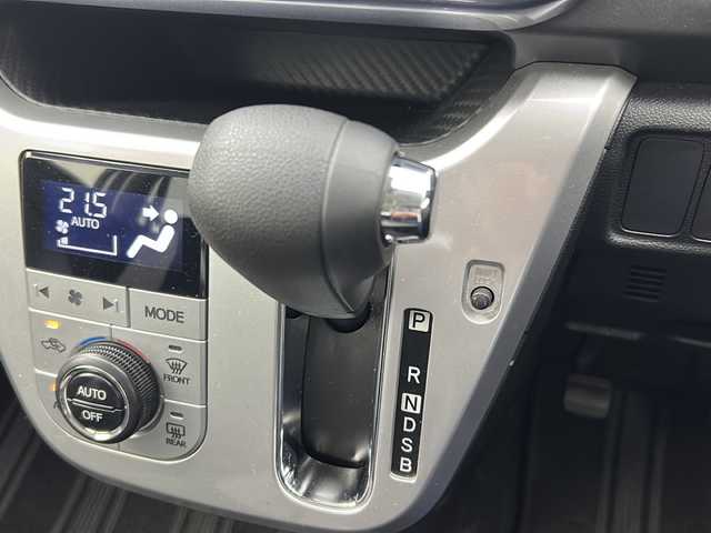 ダイハツ キャスト アクティバ G SAⅡ 宮城県 2016(平28)年 5.3万km シャイニングホワイトパール 禁煙車/スマートアシストII/・衝突回避支援ブレーキ機能/・車線逸脱警報機能/・クリアランスソナー/社外CDレシーバー/・CD.USB.AUX/LEDヘッドライト/LEDフォグライト/プッシュスタート/スマートキー×2/横滑り防止/純正フロアマット/純正15インチAW/純正ドアバイザー
