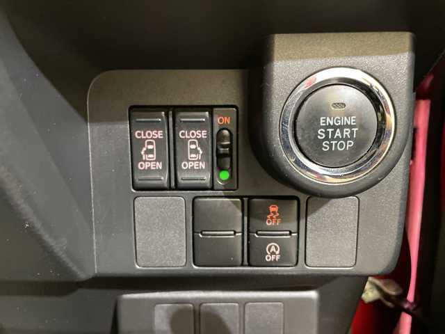 トヨタ タンク カスタムG 愛媛県 2017(平29)年 6万km マゼンタベリーマイカM 純正ナビ/フルセグ／Ｂｌｕｅｔｏｏｔｈ／ＵＳＢ/バックカメラ/衝突軽減ブレーキ/レーダークルーズコントロール/ＥＴＣ/両側パワースライドドア/純正１４インチアルミホイール