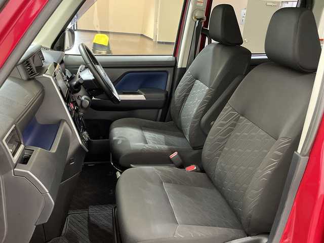 トヨタ タンク カスタムG 愛媛県 2017(平29)年 6万km マゼンタベリーマイカM 純正ナビ/フルセグ／Ｂｌｕｅｔｏｏｔｈ／ＵＳＢ/バックカメラ/衝突軽減ブレーキ/レーダークルーズコントロール/ＥＴＣ/両側パワースライドドア/純正１４インチアルミホイール