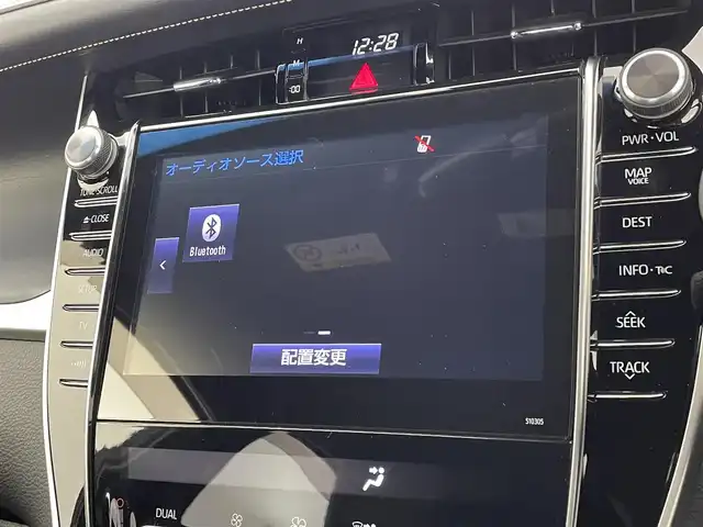 トヨタ ハリアー エレガンス 宮城県 2017(平29)年 7.5万km ホワイトパールクリスタルシャイン 純正9型ナビ/バックカメラ/ETC/前後ドライブレコーダー/レーダークルーズコントロール/レーンキープアシスト/電動パーキングブレーキ/オートホールド/100V電源/横滑り防止装置/衝突被害軽減ブレーキ/ハーフレザー/運転席パワーシート/プッシュスタート/スマートキー/スペアキー/オートライト/LEDヘッドライト/カーテンエアバッグ/フォグランプ/ドアバイザー/純正フロアマット/純正17インチアルミホイール