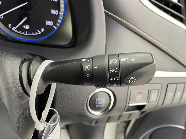 トヨタ ハリアー エレガンス 宮城県 2017(平29)年 7.5万km ホワイトパールクリスタルシャイン 純正9型ナビ/バックカメラ/ETC/前後ドライブレコーダー/レーダークルーズコントロール/レーンキープアシスト/電動パーキングブレーキ/オートホールド/100V電源/横滑り防止装置/衝突被害軽減ブレーキ/ハーフレザー/運転席パワーシート/プッシュスタート/スマートキー/スペアキー/オートライト/LEDヘッドライト/カーテンエアバッグ/フォグランプ/ドアバイザー/純正フロアマット/純正17インチアルミホイール