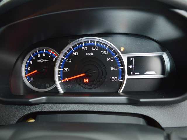 トヨタ ルーミー カスタムG－T 栃木県 2023(令5)年 2.3万km ブラックマイカメタリック/パールホワイト2トーン ワンオーナー/ディーラー点検記録簿/[R7]/スマートアシスト/[衝突警報・衝突回避支援ブレーキ機能・ブレーキ制御付き誤発進抑制機能・先行車発進告知機能・標識認識機能・車線逸脱警報・路側逸脱警報機能・ふらつき警報]/プリクラッシュセーフティ/アダプティブクルーズコントロール/コーナーセンサー/マルチインフォメーションディスプレイ/純正SDナビゲーションシステム/[フルセグ/AM/FM/CD/DVD/BT]/オートライト/LEDヘッドライト/フォグランプ/プッシュスタート/アイドリングストップ/ドライブレコーダー[前後]/電動パーキング/電動格納ミラー/ETC/ステアリングスイッチ/ドアバイザー/純正マット/スマートスペアキー×1/取扱説明書/保証書