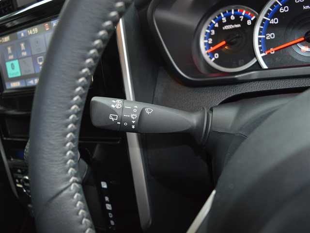 トヨタ ルーミー カスタムG－T 栃木県 2023(令5)年 2.3万km ブラックマイカメタリック/パールホワイト2トーン ワンオーナー/ディーラー点検記録簿/[R7]/スマートアシスト/[衝突警報・衝突回避支援ブレーキ機能・ブレーキ制御付き誤発進抑制機能・先行車発進告知機能・標識認識機能・車線逸脱警報・路側逸脱警報機能・ふらつき警報]/プリクラッシュセーフティ/アダプティブクルーズコントロール/コーナーセンサー/マルチインフォメーションディスプレイ/純正SDナビゲーションシステム/[フルセグ/AM/FM/CD/DVD/BT]/オートライト/LEDヘッドライト/フォグランプ/プッシュスタート/アイドリングストップ/ドライブレコーダー[前後]/電動パーキング/電動格納ミラー/ETC/ステアリングスイッチ/ドアバイザー/純正マット/スマートスペアキー×1/取扱説明書/保証書