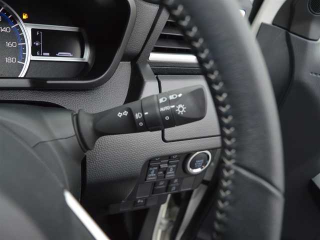 トヨタ ルーミー カスタムG－T 栃木県 2023(令5)年 2.3万km ブラックマイカメタリック/パールホワイト2トーン ワンオーナー/ディーラー点検記録簿/[R7]/スマートアシスト/[衝突警報・衝突回避支援ブレーキ機能・ブレーキ制御付き誤発進抑制機能・先行車発進告知機能・標識認識機能・車線逸脱警報・路側逸脱警報機能・ふらつき警報]/プリクラッシュセーフティ/アダプティブクルーズコントロール/コーナーセンサー/マルチインフォメーションディスプレイ/純正SDナビゲーションシステム/[フルセグ/AM/FM/CD/DVD/BT]/オートライト/LEDヘッドライト/フォグランプ/プッシュスタート/アイドリングストップ/ドライブレコーダー[前後]/電動パーキング/電動格納ミラー/ETC/ステアリングスイッチ/ドアバイザー/純正マット/スマートスペアキー×1/取扱説明書/保証書