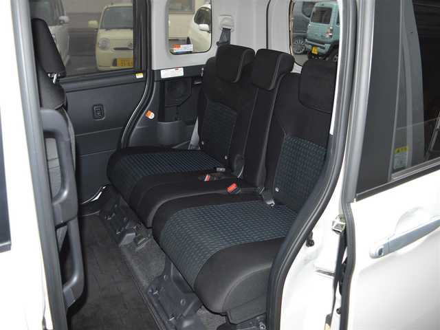 トヨタ ルーミー カスタムG－T 栃木県 2023(令5)年 2.3万km ブラックマイカメタリック/パールホワイト2トーン ワンオーナー/ディーラー点検記録簿/[R7]/スマートアシスト/[衝突警報・衝突回避支援ブレーキ機能・ブレーキ制御付き誤発進抑制機能・先行車発進告知機能・標識認識機能・車線逸脱警報・路側逸脱警報機能・ふらつき警報]/プリクラッシュセーフティ/アダプティブクルーズコントロール/コーナーセンサー/マルチインフォメーションディスプレイ/純正SDナビゲーションシステム/[フルセグ/AM/FM/CD/DVD/BT]/オートライト/LEDヘッドライト/フォグランプ/プッシュスタート/アイドリングストップ/ドライブレコーダー[前後]/電動パーキング/電動格納ミラー/ETC/ステアリングスイッチ/ドアバイザー/純正マット/スマートスペアキー×1/取扱説明書/保証書