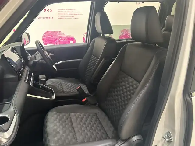 トヨタ ヴォクシー S－Z 埼玉県 2022(令4)年 2.5万km ホワイトパールクリスタルシャイン セーフティセンス/モデリスタフルエアロ/純正10.5インチナビ/　　CD/DVD/BT/USB/HDMI/フルセグ/全方位カメラ/両側パワースライドドア/レーダークルーズコントロール/レーンキープアシスト/LEDヘッドライト/ハーフレザーシート/シートヒーター/純正17インチアルミホイール/ETC2.0/スマートキー×2/禁煙車