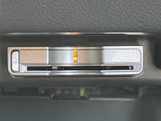 ホンダ クロスロード 20X 千葉県 2008(平20)年 7.4万km ナイトホークブラックパール 純正HDDインターナビ/バックカメラ/純正キセノンヘッドライト/フォグランプ/キーレスキー/社外前後ドライブレコーダー/ETC/純正17インチアルミホイール/ドアバイザー/本革巻きステアリング/オートライト