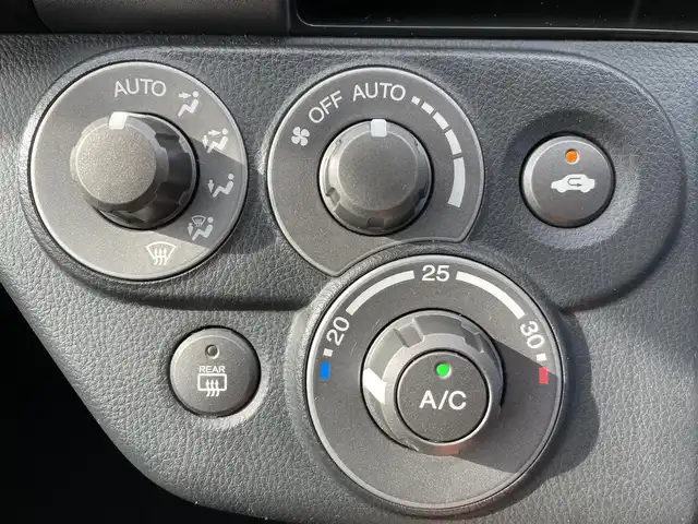ホンダ クロスロード 20X 千葉県 2008(平20)年 7.4万km ナイトホークブラックパール 純正HDDインターナビ/バックカメラ/純正キセノンヘッドライト/フォグランプ/キーレスキー/社外前後ドライブレコーダー/ETC/純正17インチアルミホイール/ドアバイザー/本革巻きステアリング/オートライト