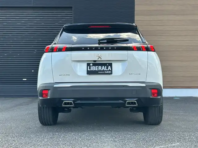 プジョー ２００８ GTライン 宮崎県 2020(令2)年 2.2万km BLANC NACRE 純正ディスプレイオーディオ/・USB/・Bluetooth/・CarPlay/・AM/FM/LEDライト/・ブラインドスポットモニター/・アダプティブクルーズコントロール/・インテリジェントハイビーム/・オートライト/・ディレクショナルヘッドランプ/・レーンキープアシスト/ブラックハーフレザーシート/・DN席シートヒーター/パノラミックサンルーフ/前後ドライブレコーダー/バックカメラ/ETC/スマートキー/プッシュスタート