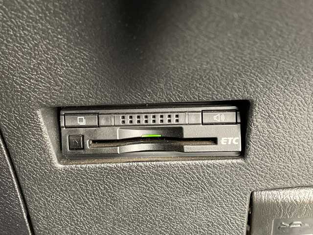 トヨタ カローラ フィールダー ハイブリッドG エアロツアラー 愛知県 2014(平26)年 3.8万km ブロンズマイカメタリック 純正ナビ/バックカメラ/純正アルミホイール/LEDヘッドライト/ETC/衝突軽減システム/フルセグ/CD DVD/Bluetooth/ステアリングスイッチ/スマートキー/プッシュスタート