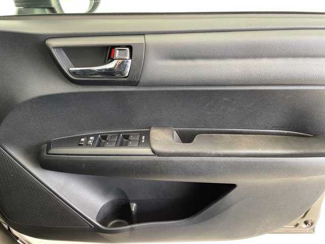 トヨタ カローラ フィールダー ハイブリッドG エアロツアラー 愛知県 2014(平26)年 3.8万km ブロンズマイカメタリック 純正ナビ/バックカメラ/純正アルミホイール/LEDヘッドライト/ETC/衝突軽減システム/フルセグ/CD DVD/Bluetooth/ステアリングスイッチ/スマートキー/プッシュスタート