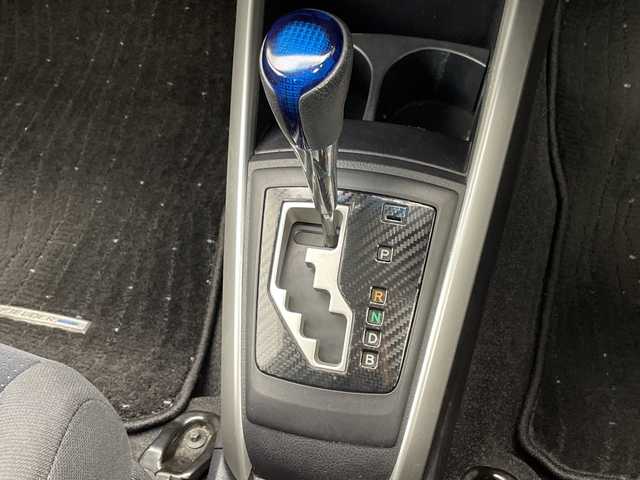 トヨタ カローラ フィールダー ハイブリッドG エアロツアラー 愛知県 2014(平26)年 3.8万km ブロンズマイカメタリック 純正ナビ/バックカメラ/純正アルミホイール/LEDヘッドライト/ETC/衝突軽減システム/フルセグ/CD DVD/Bluetooth/ステアリングスイッチ/スマートキー/プッシュスタート