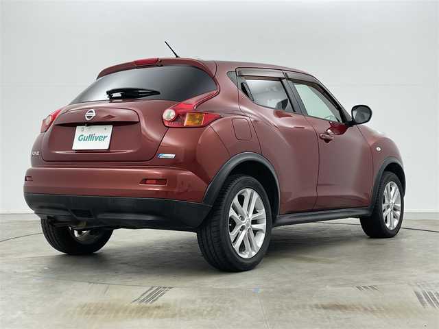 日産 ジューク 15RX 岡山県 2010(平22)年 7万km ラディアントレッド ７型ナビ　(AVIC-RW801)/【CD/DVD/BT/フルセグ】/デジタルインナーミラー/ＥＴＣ　/バックカメラ　/ドライブレコーダー　前後/ＨＩＤヘッドライト　/オートライト/ミュージックサーバー　/純正フロアマット　/純正17インチアルミホイール　/プッシュスタート/スマートキー×2/禁煙車
