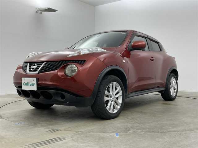 日産 ジューク 15RX 岡山県 2010(平22)年 7万km ラディアントレッド ７型ナビ　(AVIC-RW801)/【CD/DVD/BT/フルセグ】/デジタルインナーミラー/ＥＴＣ　/バックカメラ　/ドライブレコーダー　前後/ＨＩＤヘッドライト　/オートライト/ミュージックサーバー　/純正フロアマット　/純正17インチアルミホイール　/プッシュスタート/スマートキー×2/禁煙車