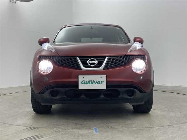 日産 ジューク 15RX 岡山県 2010(平22)年 7万km ラディアントレッド ７型ナビ　(AVIC-RW801)/【CD/DVD/BT/フルセグ】/デジタルインナーミラー/ＥＴＣ　/バックカメラ　/ドライブレコーダー　前後/ＨＩＤヘッドライト　/オートライト/ミュージックサーバー　/純正フロアマット　/純正17インチアルミホイール　/プッシュスタート/スマートキー×2/禁煙車