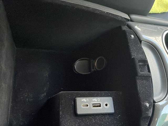 日産 スカイライン ハイブリッド GT タイプSP 青森県 2021(令3)年 9.8万km ダークメタルグレー 4WD/純正メモリナビ・フルセグTV/CD・DVD・Bluetooth・USB・AUX/アラウンドビューモニター/黒レザーシート/前席パワーシート・ヒーター/プロパイロット2.0/エマージェンシーブレーキ/追従クルーズコントロール/ハイビームアシスト/レーンキープアシスト/フロント・バックソナー/ヘッドアップディスプレイ/サイド・カーテンエアバッグ/パドルシフト/純正ビルトインETC2.0/純正エンジンスターター/純正ドライブレコーダー/LEDヘッドライト/LEDフォグランプ/純正19インチアルミ