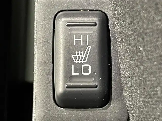 三菱 デリカＤ：５ アーバンギア G パワーパッケージ 愛知県 2021(令3)年 5.7万km ウォームホワイトパール 純正１０.1インチナビ/電動サイドステップ/マルチアラウンドモニター/純正フリップダウンモニター/パワーバックドア/両側パワースライドドア/レーダークルーズコントロール/衝突軽減ブレーキ/ブラインドスポットモニター/車線逸脱警報/電動パーキングブレーキ/ブレーキホールド/パドルシフト/パワーシート/シートヒーター/ハンドルヒーター/ビルトインETC/前後ドライブレコーダー/アクセサリーソケット/USB入力端子/アイドリングストップ/LEDヘッドライト/ISOFIX/純正フロアマット/純正18インチアルミホイール