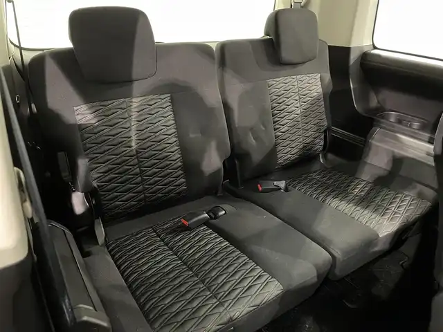 三菱 デリカＤ：５ アーバンギア G パワーパッケージ 愛知県 2021(令3)年 5.7万km ウォームホワイトパール 純正１０.1インチナビ/電動サイドステップ/マルチアラウンドモニター/純正フリップダウンモニター/パワーバックドア/両側パワースライドドア/レーダークルーズコントロール/衝突軽減ブレーキ/ブラインドスポットモニター/車線逸脱警報/電動パーキングブレーキ/ブレーキホールド/パドルシフト/パワーシート/シートヒーター/ハンドルヒーター/ビルトインETC/前後ドライブレコーダー/アクセサリーソケット/USB入力端子/アイドリングストップ/LEDヘッドライト/ISOFIX/純正フロアマット/純正18インチアルミホイール