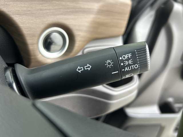 ホンダ フリード ハイブリット G ホンダセンシング 鹿児島県 2020(令2)年 5万km スーパープラチナグレーメタリック 純正9インチナビ/（AM/FM/CD/DVD/Bluetooth/フルセグ）/バックカメラ/ホンダセンシング/・衝突軽減ブレーキ/・レーンキープアシスト/・追従式クルーズコントロール/・クリアランスソナー/・オートマチックハイビーム/・先行者発信お知せ機能/ETC/前席シートヒーター/キャプテンシート/両側パワースライドドア/スマートキー/スペアキー有/純正15インチアルミホイール/純正フロアマット/横滑り防止装置/アイドリングストップ