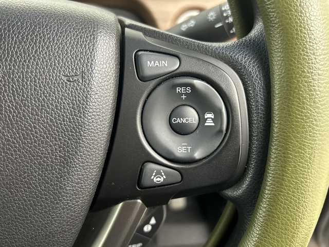 ホンダ フリード ハイブリット G ホンダセンシング 鹿児島県 2020(令2)年 5万km スーパープラチナグレーメタリック 純正9インチナビ/（AM/FM/CD/DVD/Bluetooth/フルセグ）/バックカメラ/ホンダセンシング/・衝突軽減ブレーキ/・レーンキープアシスト/・追従式クルーズコントロール/・クリアランスソナー/・オートマチックハイビーム/・先行者発信お知せ機能/ETC/前席シートヒーター/キャプテンシート/両側パワースライドドア/スマートキー/スペアキー有/純正15インチアルミホイール/純正フロアマット/横滑り防止装置/アイドリングストップ