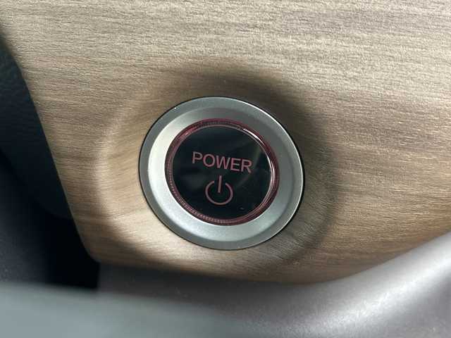 ホンダ フリード ハイブリット G ホンダセンシング 鹿児島県 2020(令2)年 5万km スーパープラチナグレーメタリック 純正9インチナビ/（AM/FM/CD/DVD/Bluetooth/フルセグ）/バックカメラ/ホンダセンシング/・衝突軽減ブレーキ/・レーンキープアシスト/・追従式クルーズコントロール/・クリアランスソナー/・オートマチックハイビーム/・先行者発信お知せ機能/ETC/前席シートヒーター/キャプテンシート/両側パワースライドドア/スマートキー/スペアキー有/純正15インチアルミホイール/純正フロアマット/横滑り防止装置/アイドリングストップ