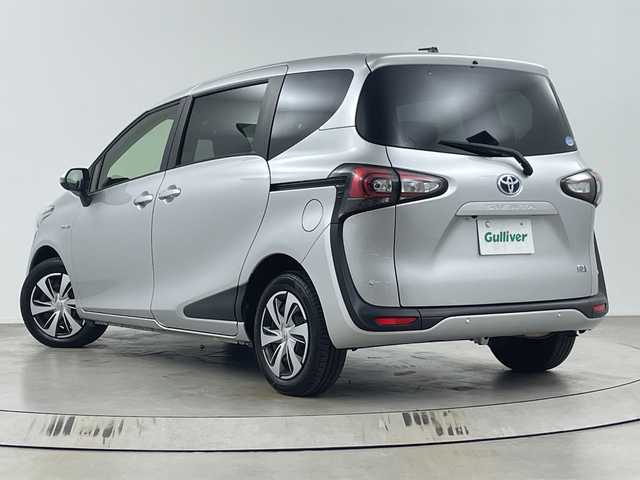 トヨタ シエンタ ハイブリッド G クエロ 埼玉県 2018(平30)年 3.2万km グレーメタリック 両側電動スライドドア　/純正デジタルインナーミラー　/全方位カメラ/バックカメラ/ドライブレコーダー/ビルトインＥＴＣ２．０　/クルーズコントロール　/ハンドルヒーター　/前席シートヒーター　/衝突軽減ブレーキ　/レーンキープアシスト/革巻きハンドル/LEDヘッドライト/オートハイビーム/フォグランプ/純正フロアマット