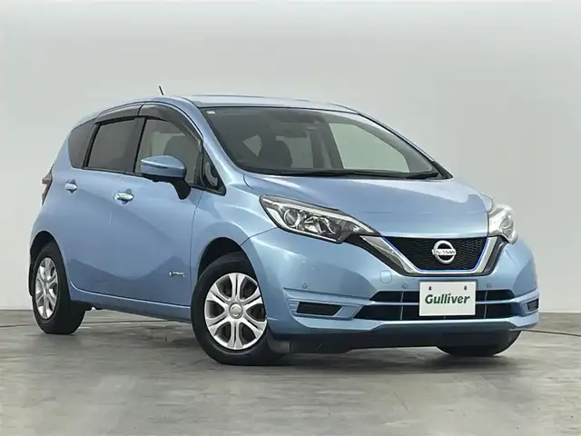 日産 ノート e－パワー X 福島県 2017(平29)年 4.8万km ソニックブルー 衝突軽減ブレーキ/・踏み間違い防止アシスト/・車線逸脱警報装置/・標識認識/・横滑り防止装置/純正ナビゲーション/・型式：MM316D-W/・Bluetooth/AM・FM/CD/DVD/SD/USB/・バックカメラ/・360度カメラ/・前方ドライブレコーダー/・ETC/プッシュスタート/・スマートキー/ハロゲンライト/・オートライト/・ヘッドライトリベライザー/純正フロアマット/ドアバイザー/電動格納ウィンカーミラー