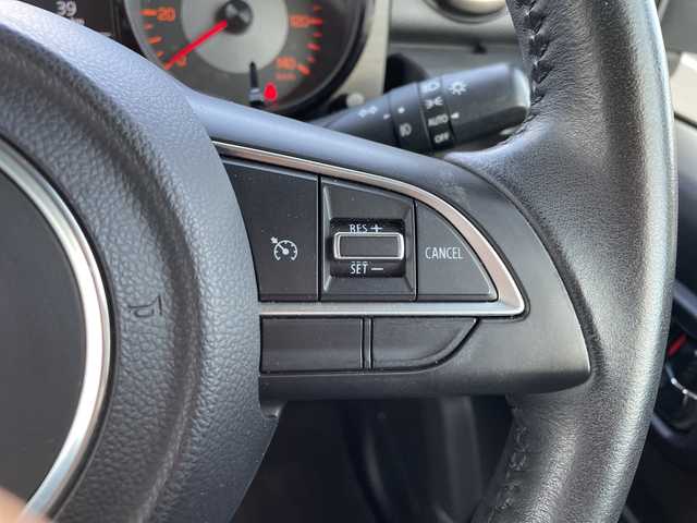 スズキ ジムニー XC 長野県 2020(令2)年 4.2万km シフォンアイボリーM 禁煙車/４ＷＤ/７インチ純正ディスプレイオーディオ/【PVH-9300DVSZS】/Bluetooth Audio/ルーフキャリア/リヤマルチステップ/オーバーフェンダー/ビルトインＥＴＣ/クルーズコントロール/前席シートヒーター/ドライブレコーダー(前方)/セーフティーサポート/・デュアルセンサーブレーキサポート/・誤発進抑制機能/・車線逸脱警報機能/・ふらつき警報機能/・先行車発進お知らせ機能/・標識認識機能/・ハイビームアシスト/革巻きステアリング/ステアリングスイッチ/ＬＥＤヘッドライト/フォグランプ/オートライト/オートマチックハイビーム/スマートキー/プッシュスタート/電動格納ミラー/社外16インチＡＷ/フロアマット/ヘッドライトウォッシャー/ダウンヒルアシストコントロール