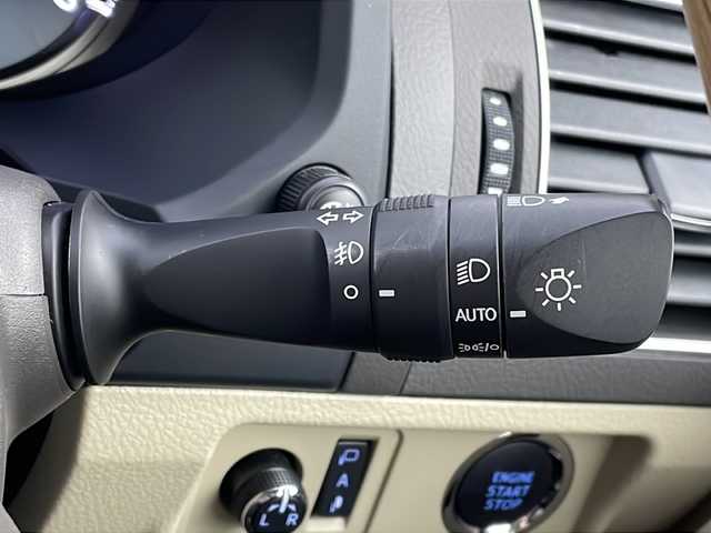 トヨタ ランドクルーザー プラド TX Lパッケージ 新潟県 2022(令4)年 1.9万km アティチュードブラックマイカ ディーラー純正9インチナビ/(NSZT-Y68T)/(CD.DVD.フルセグ.Bluetooth)/バックカメラ/20インチモデリスタホイール/フルエアロ/トヨタセーフティセンス/・プリクラッシュセーフティ/・レーンキープアシスト/・レーダークルーズコントロール/・オートマチックハイビーム/ウッドコンピステアリング/LEDオートライト/尾久rナプ/ベージュレザーシート/前席パワーシート・ベンチレーション/前後ドライブレコーダー/ビルトインETC/プッシュスタート/スマートキー×2/純正フロアマット