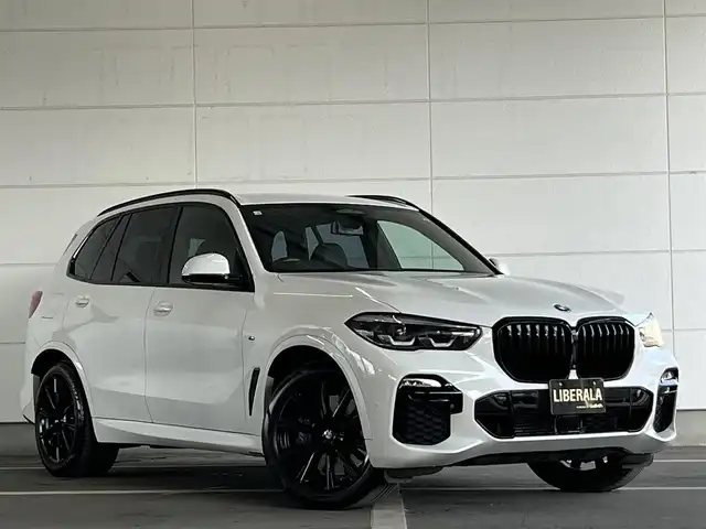 ＢＭＷ Ｘ５ xDrive 35d Mスポーツ 山形県 2020(令2)年 2.3万km 白 ドライビング・ダイナミクス・パッケージ/・BMWディスプレイキー/・インテグレイテッド・アクティブ・ステアリング/・4輪アクティブ・エア・サスペンション/純正ナビ/360°カメラ/フルセグTV/アダプティブクルーズコントロール/ブラインドスポットモニター/レーンキープアシスト/ヴァーネスカ・レザーシート/パワーシート/シートヒーター