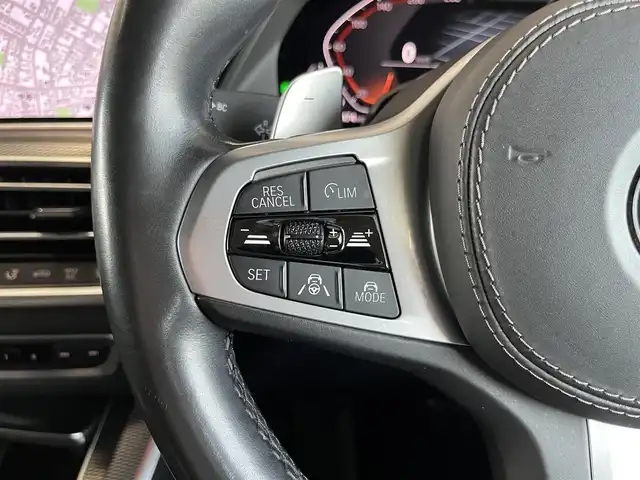 ＢＭＷ Ｘ５ xDrive 35d Mスポーツ 山形県 2020(令2)年 2.3万km 白 ドライビング・ダイナミクス・パッケージ/・BMWディスプレイキー/・インテグレイテッド・アクティブ・ステアリング/・4輪アクティブ・エア・サスペンション/純正ナビ/360°カメラ/フルセグTV/アダプティブクルーズコントロール/ブラインドスポットモニター/レーンキープアシスト/ヴァーネスカ・レザーシート/パワーシート/シートヒーター