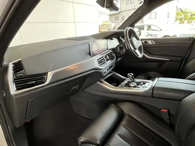 ＢＭＷ Ｘ５ xDrive 35d Mスポーツ 山形県 2020(令2)年 2.3万km 白 ドライビング・ダイナミクス・パッケージ/・BMWディスプレイキー/・インテグレイテッド・アクティブ・ステアリング/・4輪アクティブ・エア・サスペンション/純正ナビ/360°カメラ/フルセグTV/アダプティブクルーズコントロール/ブラインドスポットモニター/レーンキープアシスト/ヴァーネスカ・レザーシート/パワーシート/シートヒーター