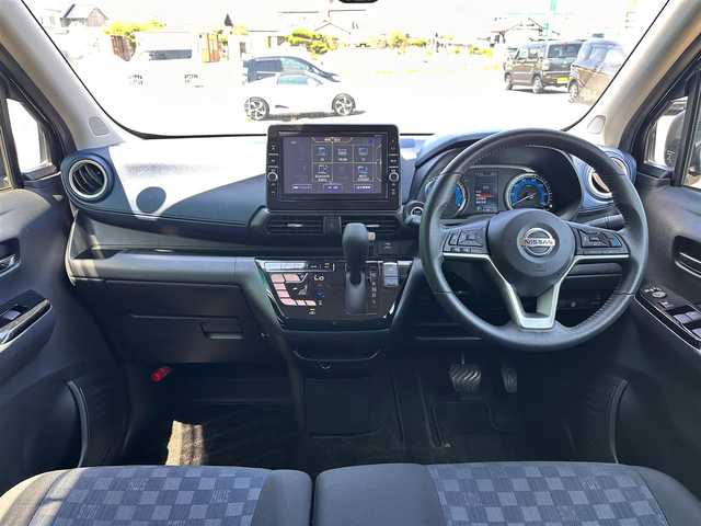 日産 デイズ HWS G ターボ プロパイロットED 宮城県 2020(令2)年 6万km ブラック インテリジェントエマージェンシーブレーキ/車線逸脱警報/踏み間違い衝突防止アシスト/車線逸脱防止支援システム/コーナーセンサー/プロパイロット/純正9インチナビ（MM319D-L）/・CD/DVD/・Bluetooth/・フルセグTV/ETC/ドライブレコーダー/革巻きステアリング/ステアリングスイッチ/電動パーキングブレーキ/ブレーキホールド/LEDヘッドランプ/ハイビームアシスト/フォグランプ/オートライト/スマートキー/プッシュスタート/電動格納ミラー/純正15インチAW/フロアマット/ドアバイザー/W/サイド/カーテンエアバッグ