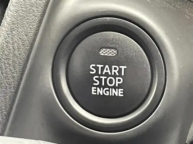 マツダ マツダ２ 15S プロアクティブ Sパッケージ 滋賀県 2020(令2)年 3.6万km ソウルレッドクリスタルM 純正SDナビ/【AM/FM/CD/DVD/Bluetooth/フルセグ】/バック/フロント/サイドカメラ/アラウンドビューカメラ/アイ・アクティブセンス/・横滑り防止装置/・車線逸脱防止装置/・誤発信抑制制御/・車間認識知支援システム/・交通標識認識システム/・リアクロストラフィックアラート/・ドライバーアテンションアラート/・ブラインドスポットモニター/クリアランスソナー/レーダークルーズコントロール/シートヒーター（D/N）/純正ビルトインETC/ドライブレコーダー/純正15インチアルミホイール/純正フロアマット/パドルシフト/プッシュスタート/ISOFIX/USB端子×2/電源ソケット×1/スペアキー×1/保証書/取扱説明書/ナビ取扱説明書