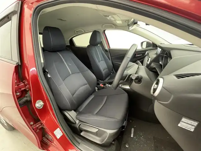マツダ マツダ２ 15S プロアクティブ Sパッケージ 滋賀県 2020(令2)年 3.6万km ソウルレッドクリスタルM 純正SDナビ/【AM/FM/CD/DVD/Bluetooth/フルセグ】/バック/フロント/サイドカメラ/アラウンドビューカメラ/アイ・アクティブセンス/・横滑り防止装置/・車線逸脱防止装置/・誤発信抑制制御/・車間認識知支援システム/・交通標識認識システム/・リアクロストラフィックアラート/・ドライバーアテンションアラート/・ブラインドスポットモニター/クリアランスソナー/レーダークルーズコントロール/シートヒーター（D/N）/純正ビルトインETC/ドライブレコーダー/純正15インチアルミホイール/純正フロアマット/パドルシフト/プッシュスタート/ISOFIX/USB端子×2/電源ソケット×1/スペアキー×1/保証書/取扱説明書/ナビ取扱説明書