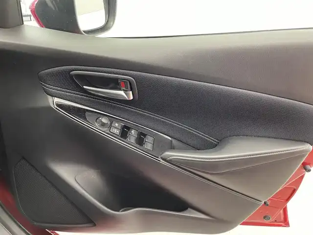 マツダ マツダ２ 15S プロアクティブ Sパッケージ 滋賀県 2020(令2)年 3.6万km ソウルレッドクリスタルM 純正SDナビ/【AM/FM/CD/DVD/Bluetooth/フルセグ】/バック/フロント/サイドカメラ/アラウンドビューカメラ/アイ・アクティブセンス/・横滑り防止装置/・車線逸脱防止装置/・誤発信抑制制御/・車間認識知支援システム/・交通標識認識システム/・リアクロストラフィックアラート/・ドライバーアテンションアラート/・ブラインドスポットモニター/クリアランスソナー/レーダークルーズコントロール/シートヒーター（D/N）/純正ビルトインETC/ドライブレコーダー/純正15インチアルミホイール/純正フロアマット/パドルシフト/プッシュスタート/ISOFIX/USB端子×2/電源ソケット×1/スペアキー×1/保証書/取扱説明書/ナビ取扱説明書