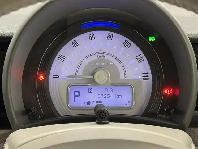 スズキ ラパン モード 三重県 2019(令1)年 5.8万km ノクターンブルーパール/ホワイト 2トーンルーフ ガソリン/FF/インパネCVT/純正 8インチナビ AVIC-RLS901/（CD/DVD/MSV/SD/FM/AM/TV/Bluetooth/iPod/USB/AUX）/【OP】全方位モニター/ドライブレコーダー 前後/ビルトインETC/安全装備/・デュアルカメラブレーキサポート/・車線逸脱警報機能/・ふらつき警報機能/・誤発進抑制機能/・後方誤発進抑制機能/・リヤパーキングセンサー/・後退時ブレーキサポート/・標識認識機能（車両進入禁止、はみ出し通行禁止、最高速度、一時停止）/・ハイビームアシスト/装備/・シートヒーター（D/N）/・オートエアコン/・オートライトシステム/・キセノンヘッドライト（ロービーム）/・プッシュスタート/・ステアリングスイッチ/・電動格納ドアミラー/・純正ホイールキャップ＆14インチスチールホイール/・スマートキーx2/など