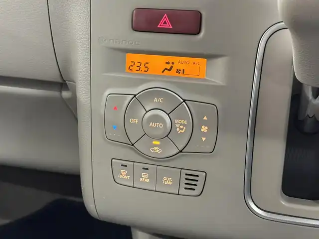 スズキ ラパン モード 三重県 2019(令1)年 5.8万km ノクターンブルーパール/ホワイト 2トーンルーフ ガソリン/FF/インパネCVT/純正 8インチナビ AVIC-RLS901/（CD/DVD/MSV/SD/FM/AM/TV/Bluetooth/iPod/USB/AUX）/【OP】全方位モニター/ドライブレコーダー 前後/ビルトインETC/安全装備/・デュアルカメラブレーキサポート/・車線逸脱警報機能/・ふらつき警報機能/・誤発進抑制機能/・後方誤発進抑制機能/・リヤパーキングセンサー/・後退時ブレーキサポート/・標識認識機能（車両進入禁止、はみ出し通行禁止、最高速度、一時停止）/・ハイビームアシスト/装備/・シートヒーター（D/N）/・オートエアコン/・オートライトシステム/・キセノンヘッドライト（ロービーム）/・プッシュスタート/・ステアリングスイッチ/・電動格納ドアミラー/・純正ホイールキャップ＆14インチスチールホイール/・スマートキーx2/など