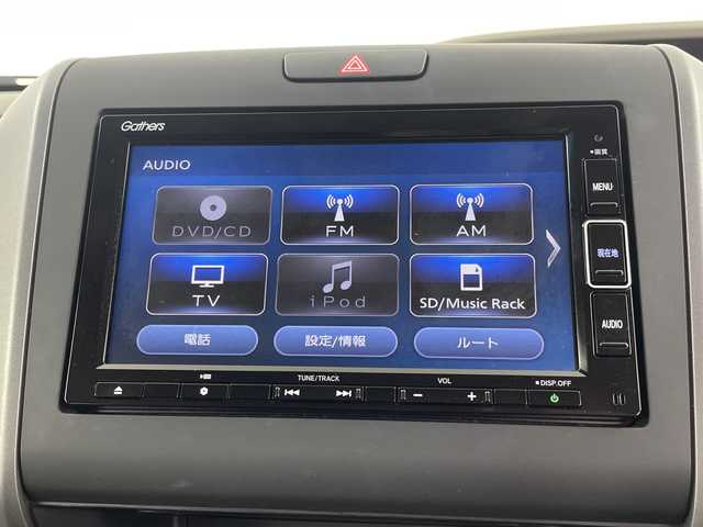 ホンダ フリード ハイブリット G ホンダセンシング 埼玉県 2019(令1)年 2.6万km クリスタルブラックパール 純正ナビ　VXM-204VFi/(Bluetooth/CD/DVD/USB/AM/FM)/地デジフルセグ/バックカメラ/前後ドライブレコーダー/ETC/アダプティブクルーズコントロール/車線逸脱警報/衝突軽減ブレーキ/先行車発進お知らせ機能/標識認識機能/運転席・助手席シートヒーター/ロールサンシェード/両側パワースライドドア/プッシュスタート/ステアリングリモコン/ウィンカーミラー/純正フロアマット/純正ドアバイザー